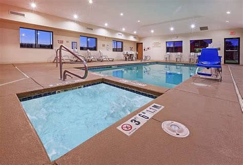 COUNTRY INN & SUITES BY RADISSON, LUBBOCK, TX - Hotel Reviews, Photos ...