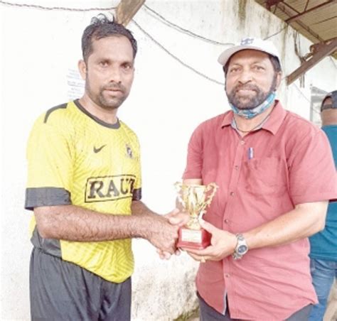 Joe Cookies Veterans advance