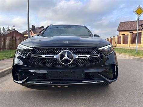 Купить б/у Mercedes-Benz GLC II (X254) 300 2.0 AT (258 л.с.) 4WD бензин ...