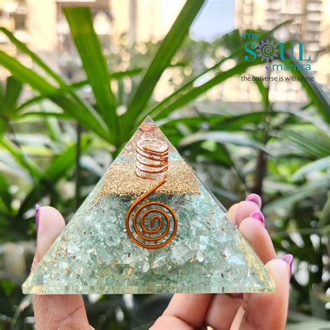 Buy Green Aventurine Orgone Pyramid Online - Know Price and Benefits ...