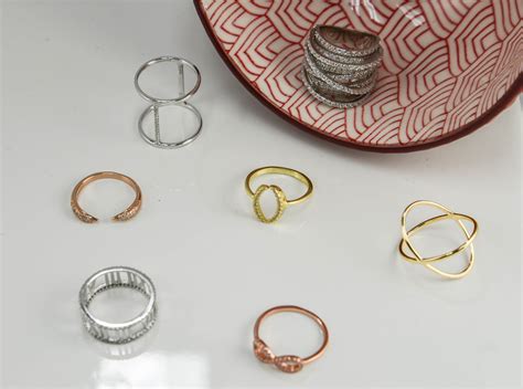 Gold vs. Rose Gold: All You Need to Know - House of Jewellery Blog