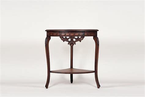 Teak Wood Kaivalya Corner Table