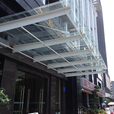 广州美臣玻璃钢镂空树装饰造型 - 深圳市创鼎盛玻璃钢装饰工程有限公司