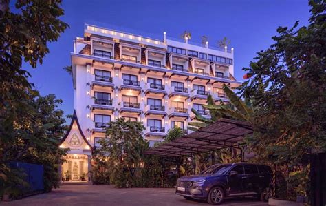 Image result for Hotel Management System Project Using SQL