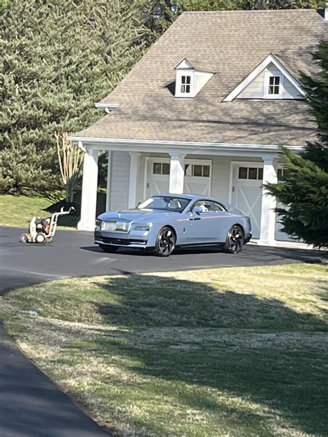 Who knows what car this is? : r/carID