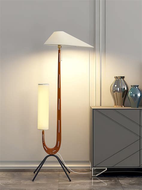 Giraffe Floor Lamp – Vakkerlight