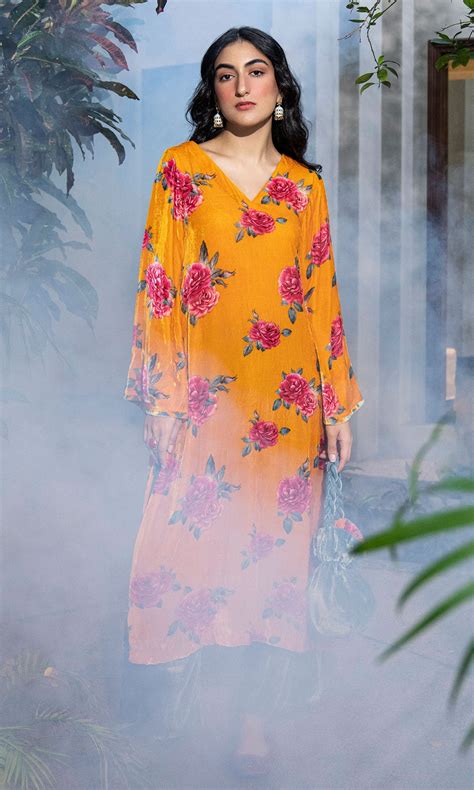 Velvets – Ridhiiee Suuri