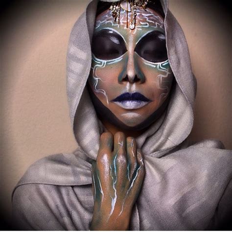 Alien Halloween Makeup 的图像结果