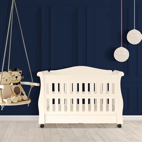 Snow Angle Cot | Cozy and Comfortable Cot Bed – Tbs.studio