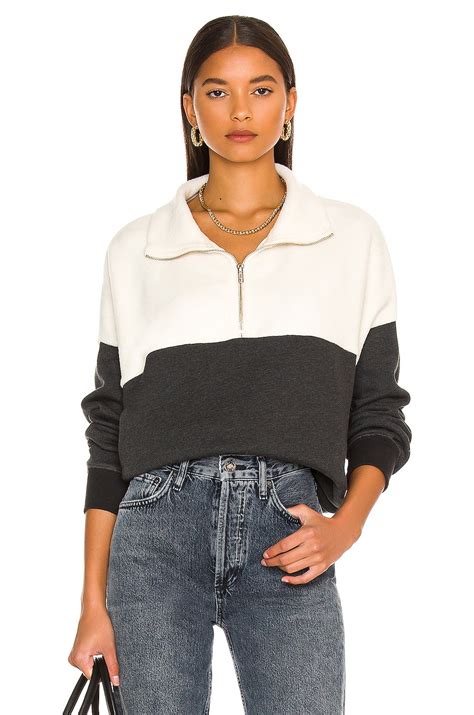 The Great The Colorblock Fleece Half-Zip Pullover in Almost Black ...
