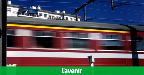 SNCB: le modèle Magnette qualifié de "monstre bicéphale à trois têtes ...