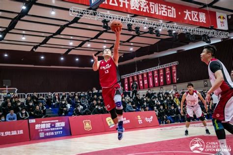 31城逐鹿青岛！2020中国篮球公开赛大区赛拉开大幕_体育_腾讯网