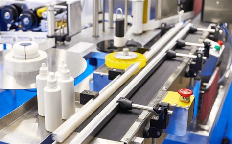 Glue Labeling Machines: Types, Benefits & Latest Innovations