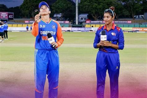 Nepal captain Indu Barma hands Buddha’s statue as a ‘Token of Love’ to ...