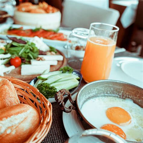 Brunch time - sliding puzzle on Sliding Tiles