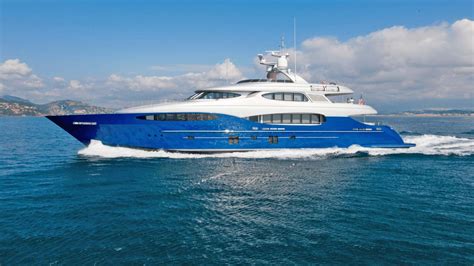 Jackie Chan got himself a 150-ft super luxurious yacht & we've got you ...