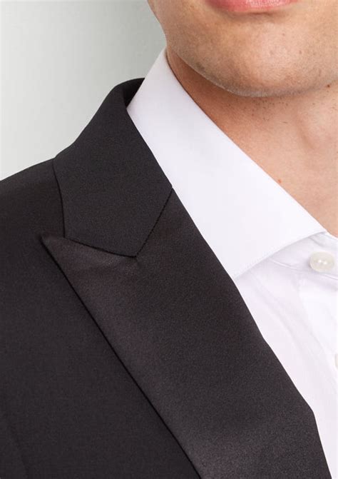 Slim Fit Plain Black Suit – Tumuh