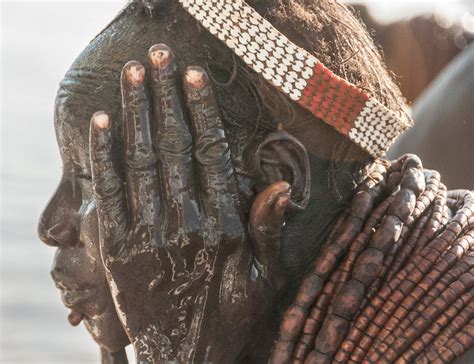 Primitive Tribes Bathing 的图像结果