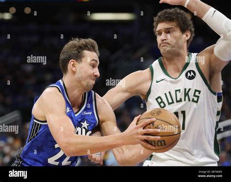 108442904w hi-res stock photography and images - Alamy