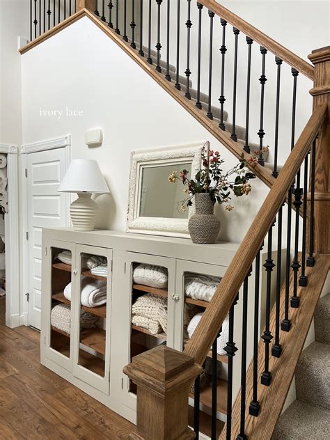 Ivory Lace Sherwin Williams Just About Finished My Entryway. Ivory