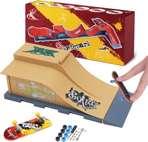 Gr8ware Skateboard Ramp Set - Fingerboard Skatepark Toy India | Ubuy
