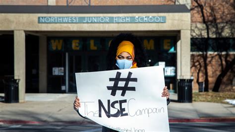 Iowa City schools add holidays to calendar for Yom Kippur, Eid al-Fitr