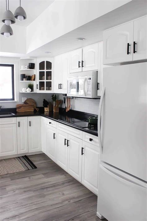 Pictures Of White Kitchens With Dark Countertops at Joyce Collins blog