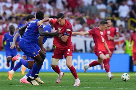 France 1-1 Poland: Kylian Mbappe, Robert Lewandowski on scoresheet as ...