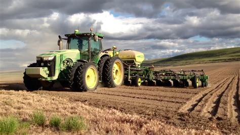 Driverless Tractor Technology 的图像结果