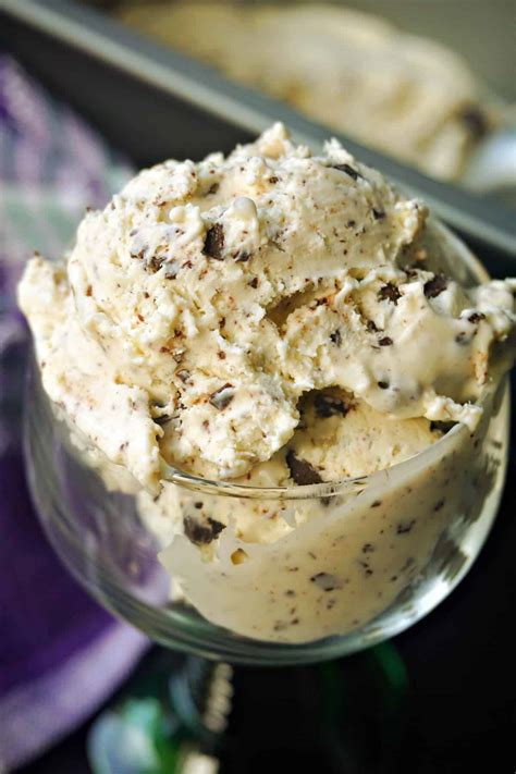 Stracciatella Ice Cream - My Gorgeous Recipes