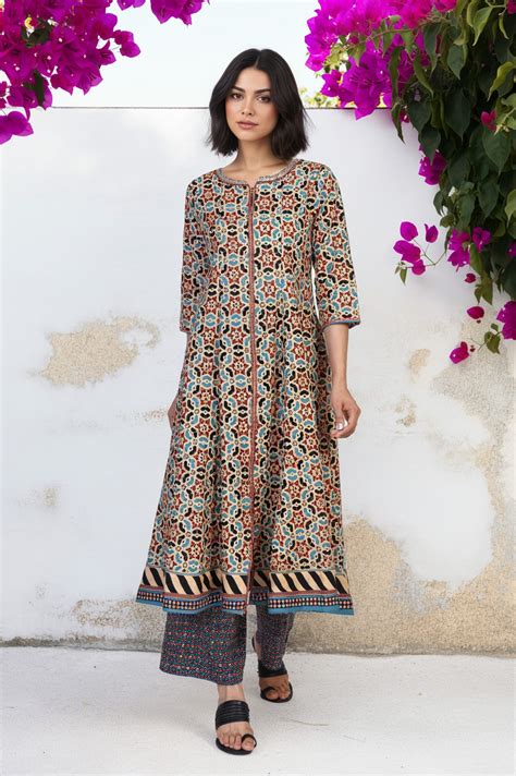 Buy Multicolor Geometric printed Flared Cotton Kurta with Parallel Pant ...