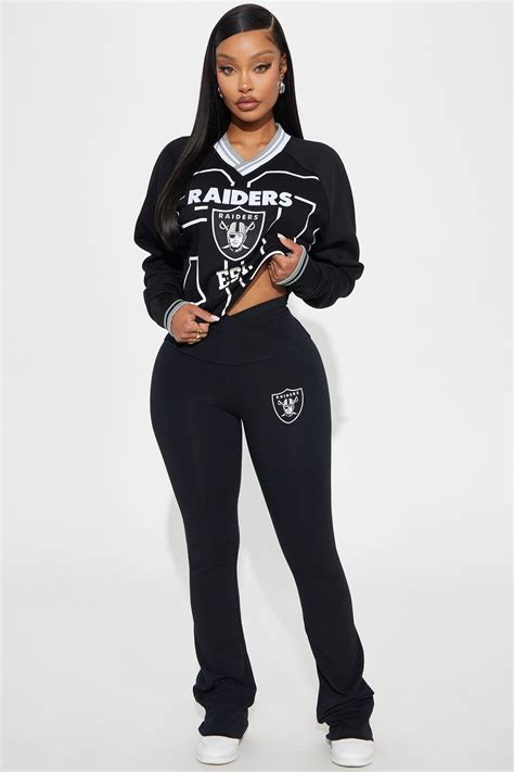 Discover Women's NFL Licensed Apparel | Fashion Nova