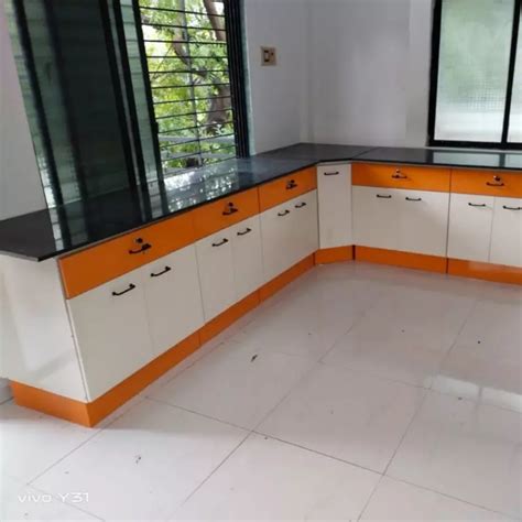 Laboratory Working Bench - Jay Veer Industries