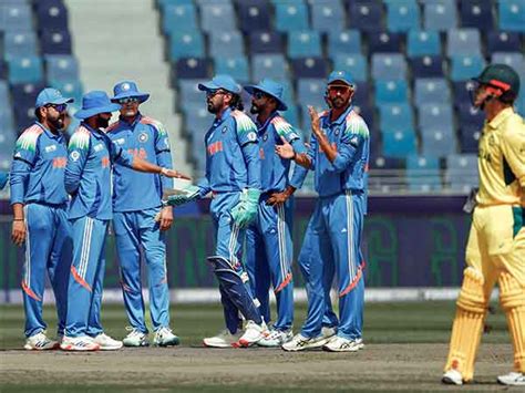 "Shami set the tone, Virat stood out...": Cricket fraternity hails Team ...