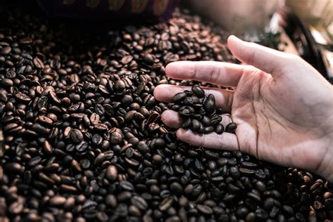 Fresh Roasted Coffee Beans Make A Difference - Deans Beans