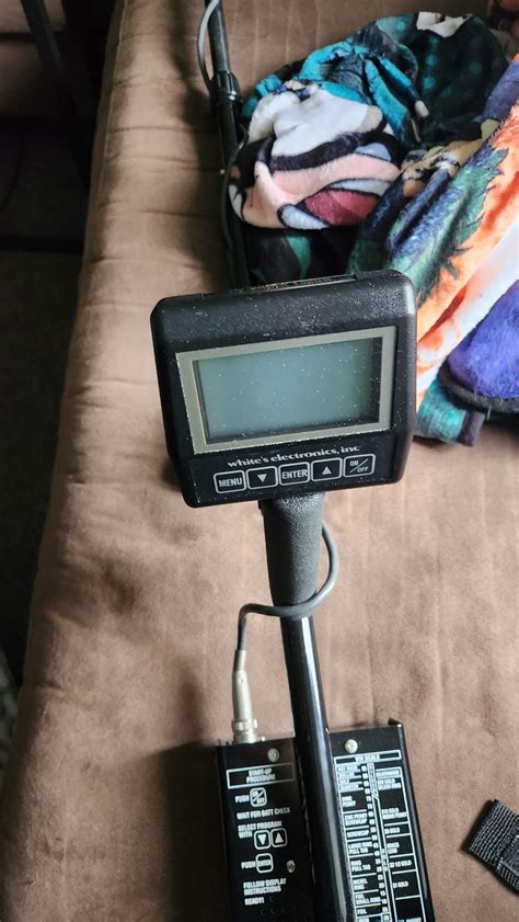 Grandfather gave this to me, is it a good one? (New to detecting) : r ...