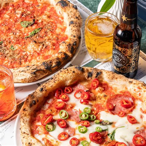 Low Calorie Pizza Options at Cinquecento Pizzeria