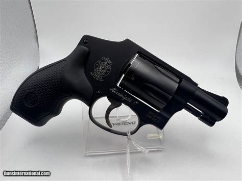 SMITH & WESSON 442-1