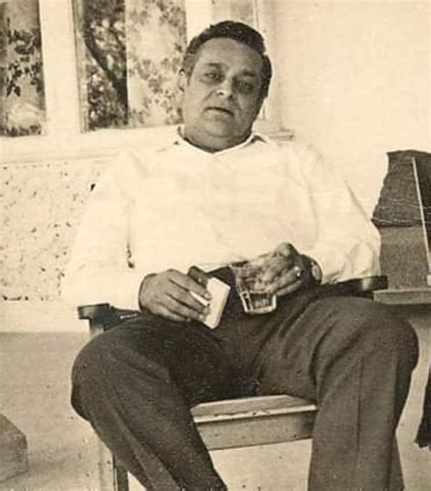 #GoldenFrames: Rehman, one of the most stylish villains of Bollywood ...