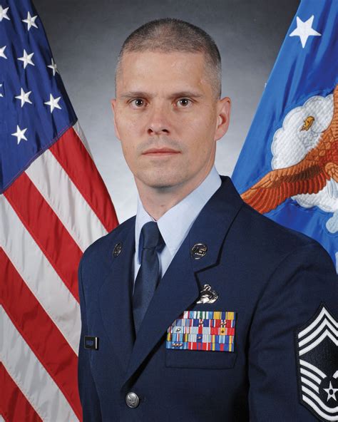 Robert Widmann's Instagram, Twitter & Facebook on IDCrawl