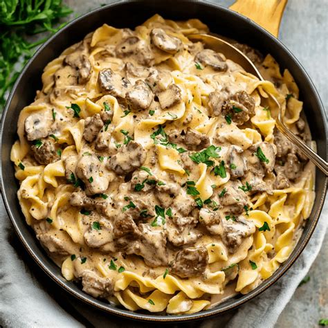 One Pot Beef Stroganoff Recipe - katyrecipes.com