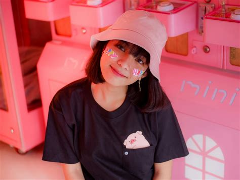 Resolution Stickers 的图像结果