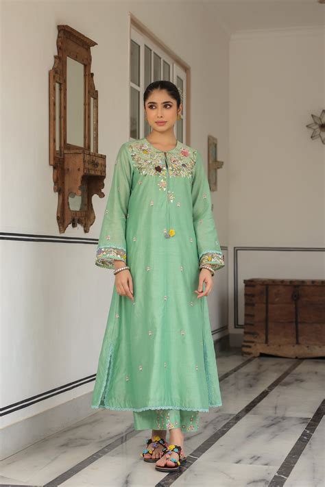 Green Choker Neck Reet Kurta Set – Misri By Meghna Nayyar