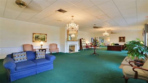 RADNEY FUNERAL HOME - Updated October 2025 - 11 Photos - 3155 Dauphin ...