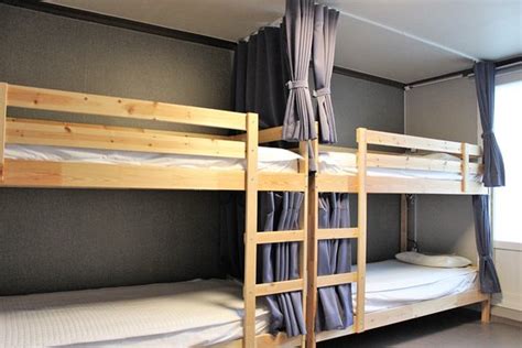 THE BLUE DOOR HOSTEL (Sokcho) - Hostel Reviews, Photos, Rate Comparison ...