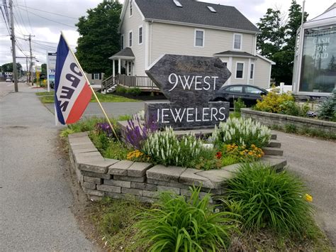 Conversations with the Inspiring Lisa & Scott Doolin – Boston Voyager ...