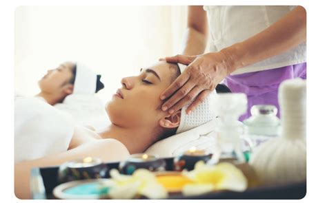 Why Aromatherapy Massage: Key Benefits Explained