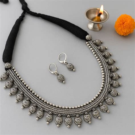 Metal or Oxidized Necklaces – AashirsLifestyle