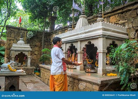 Hindu Puja editorial photo. Image of india, religion - 80826641