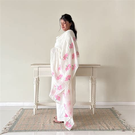 Soft-White & Pink The Sweet Lotus Jamdani Woven Pure Cotton Unstitched ...